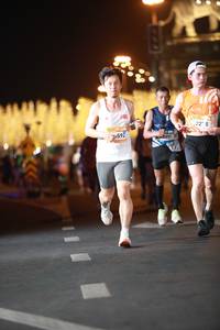 BIB: 2592, 991
                            <button type="button" onclick="openModal(23222709)" class="btn btn-primary btn-sm float-right btn-popup" data-toggle="modal" data-target=".modal-high-quality">
                        <i class="fas fa-shopping-cart"></i> Add to Cart
                    </button>
                                            <button type="button" onclick="isThisMe(23222709, true)" class="btn btn-success btn-sm float-right btn-popup btn-isme hidden" data-toggle="tooltip" data-placement="bottom" title="นี่คือรูปของคุณใช่ไหม คลิกที่นี่เพื่อเอาเข้าอัลบั้ม">
                        <i class="fas fa-plus"></i> Add to album
                    </button>
                    <button type="button" onclick="isThisMe(23222709, false)" class="btn btn-warning btn-sm float-right btn-popup btn-isnotme hidden">
                        <i class="fas fa-ban"></i> Remove from album
                    </button>
